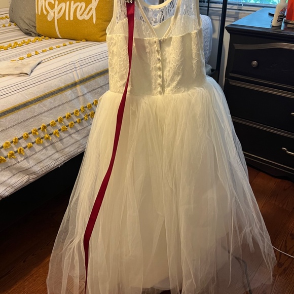 Flower girl dress - Picture 2 of 2